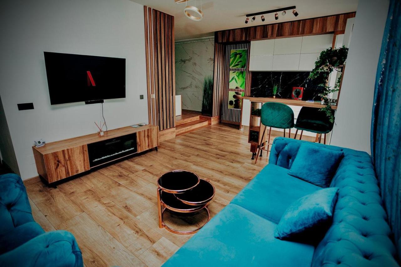 Jacuzzi Apartment Baia Mare Exterior photo